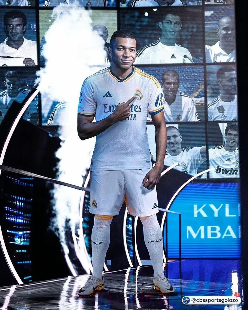 不安! 巴黎希望姆巴佩推迟宣布加盟皇马的决定 不安! 巴黎希望姆巴佩推迟宣布加盟皇马的决定